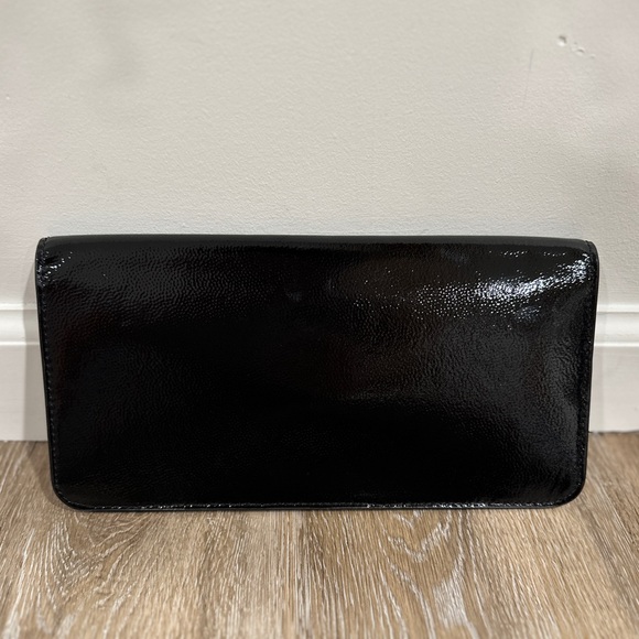 Tory Burch Gigi Patent Clutch Bag Purse - Picture 3 of 5